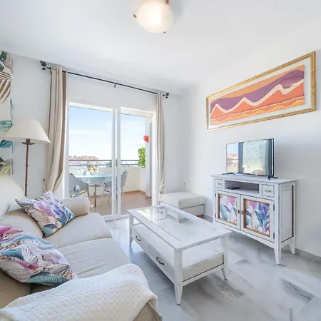 Sunny Terrace شقة توريمولينوس